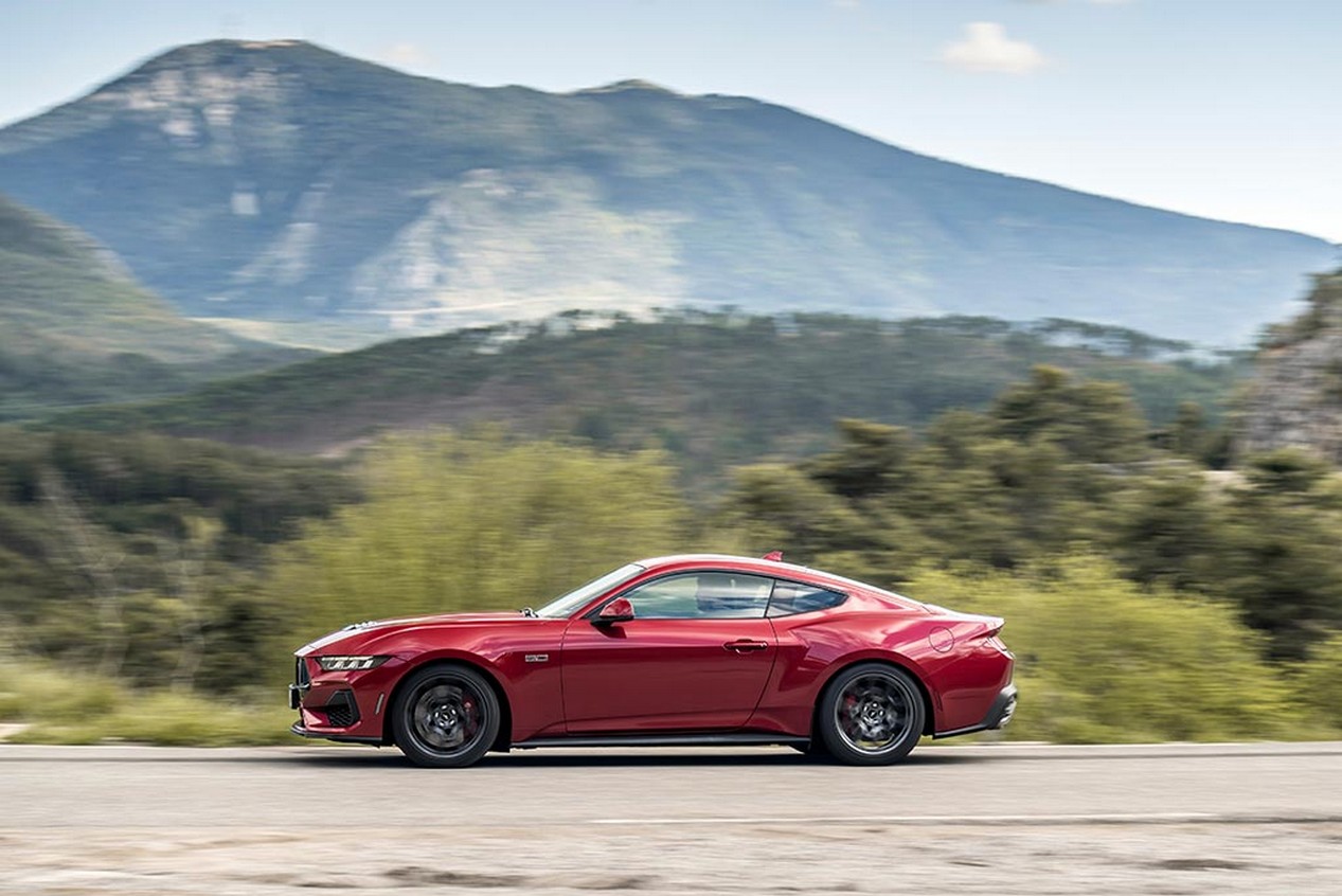 ford mustang version 7 2024 cote