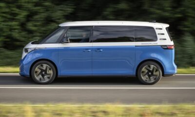 Volkswagen ID. California Cruise 100% électrique modèle 2026 couleur bleue et blanc