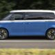 Volkswagen ID. California Cruise 100% électrique modèle 2026 couleur bleue et blanc