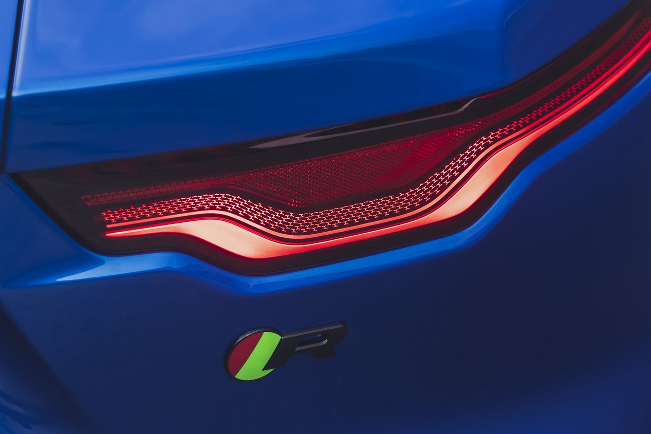 jaguar f type 2019 11