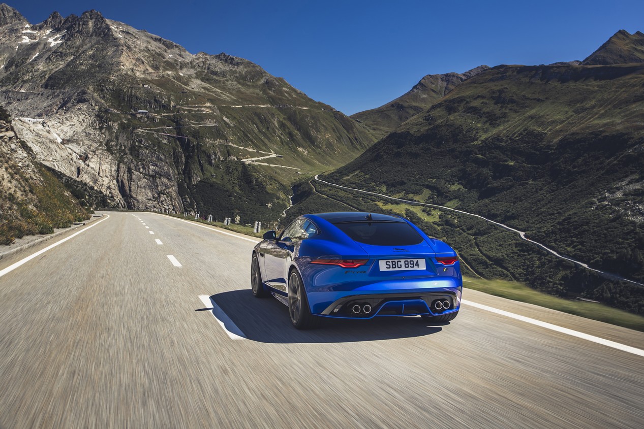 jaguar f type 2019 25