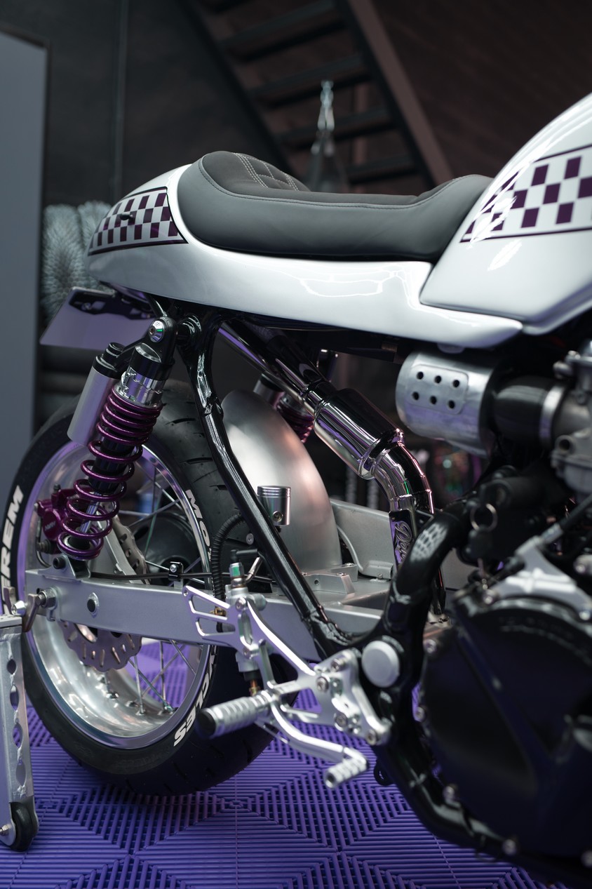 joe bar team par jerem motorcycle 23