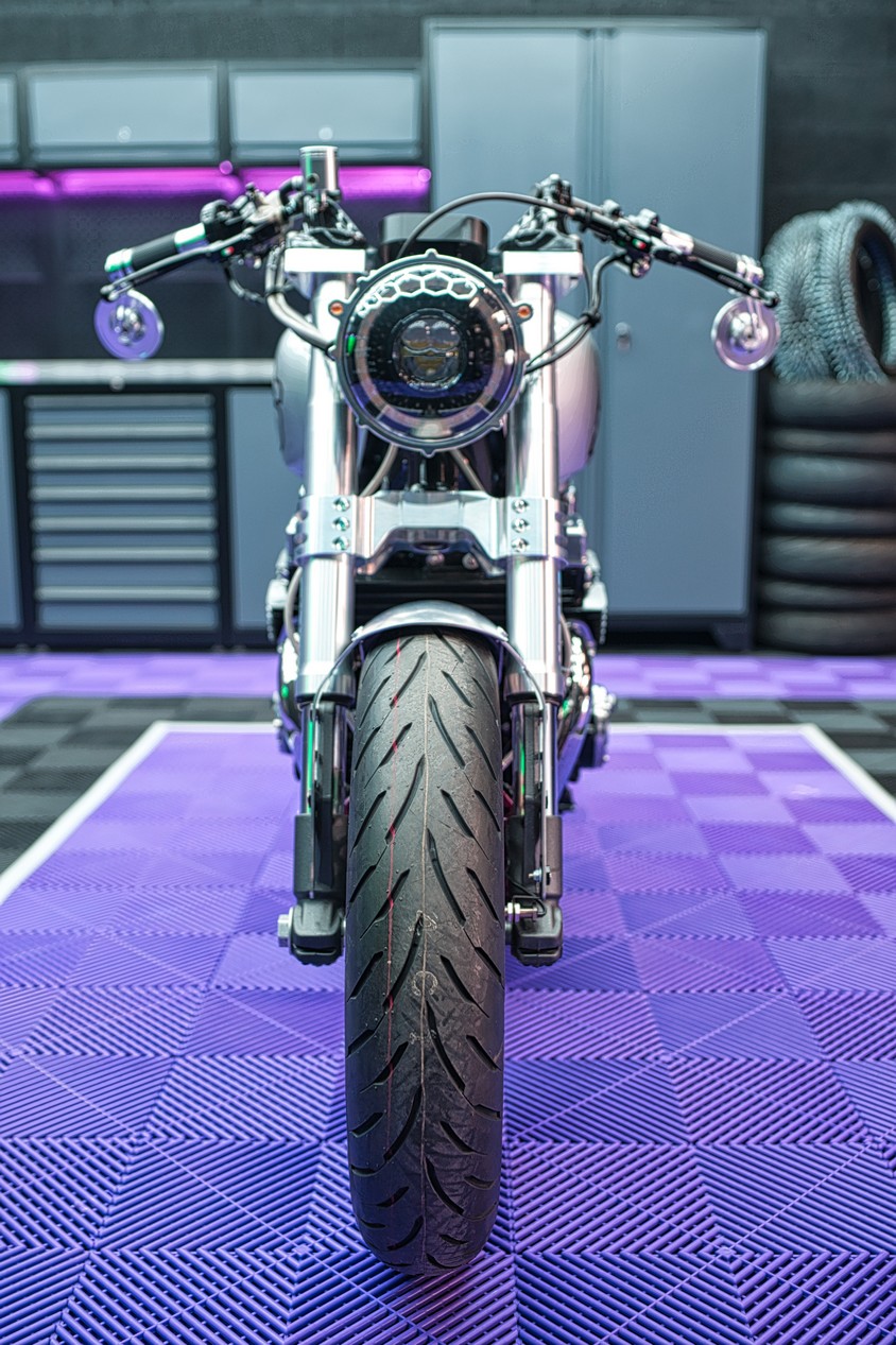joe bar team par jerem motorcycle 8