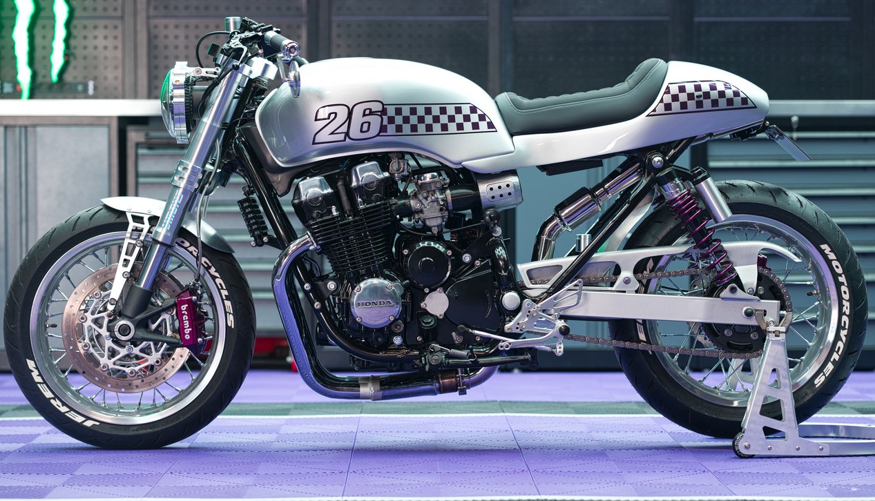 Moto Honda CB750 préparée par Jerem Motorcycles