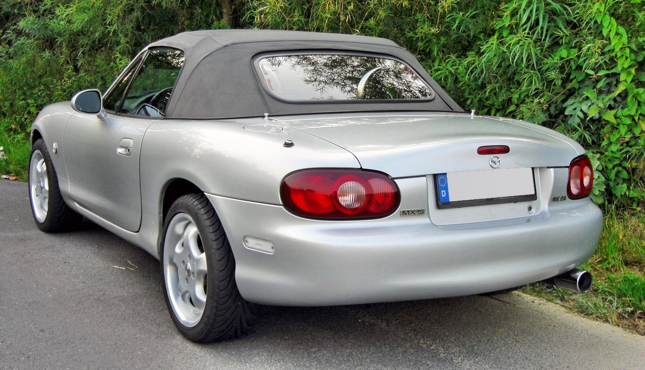 mazda mx5 generation 2 2