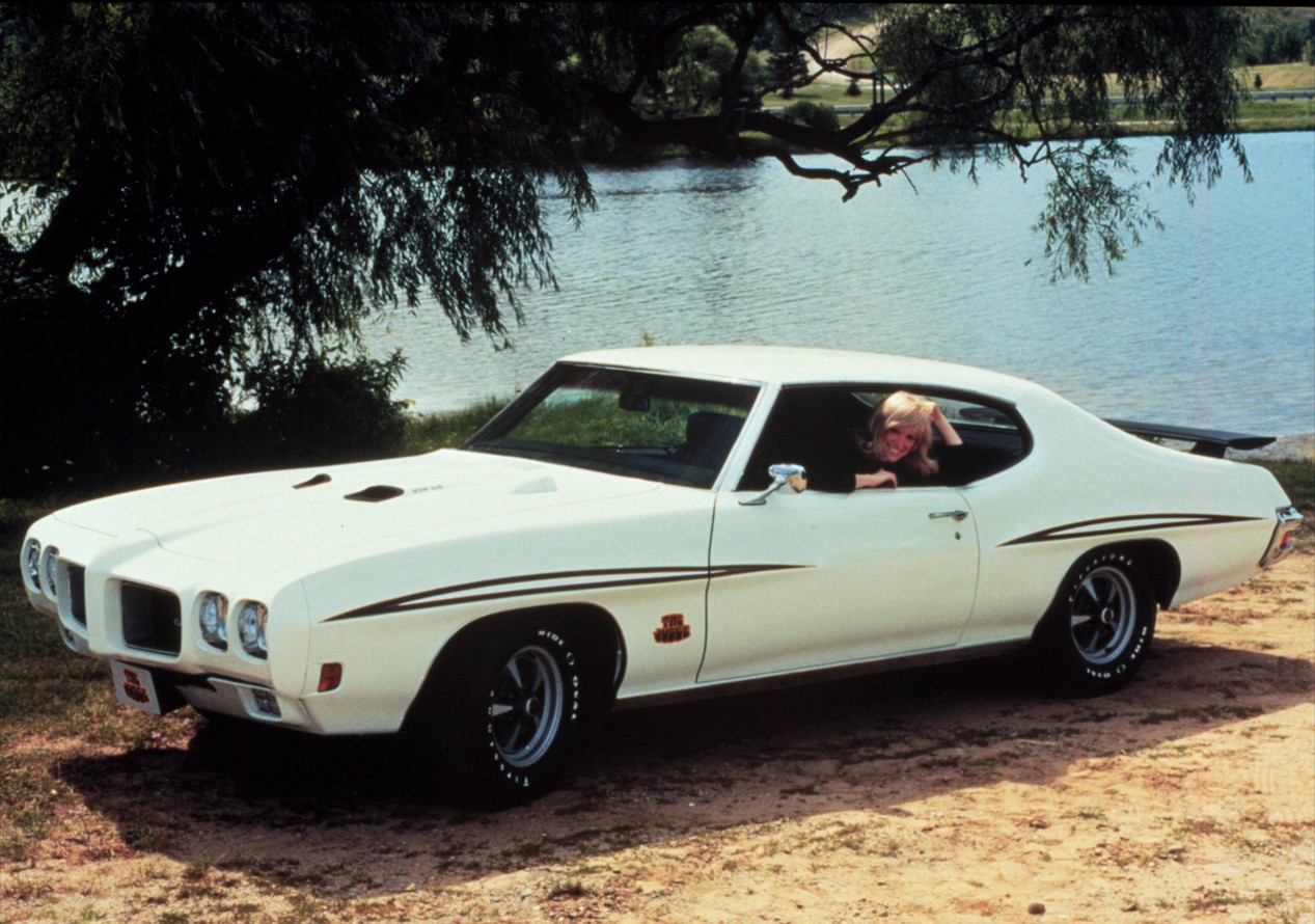 Pontiac GTO blanche de 1970