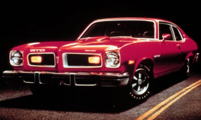 Pontiac GTO rouge de 1974
