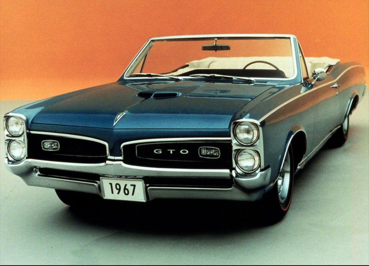Pontiac GTO cabriolet bleue de 1967