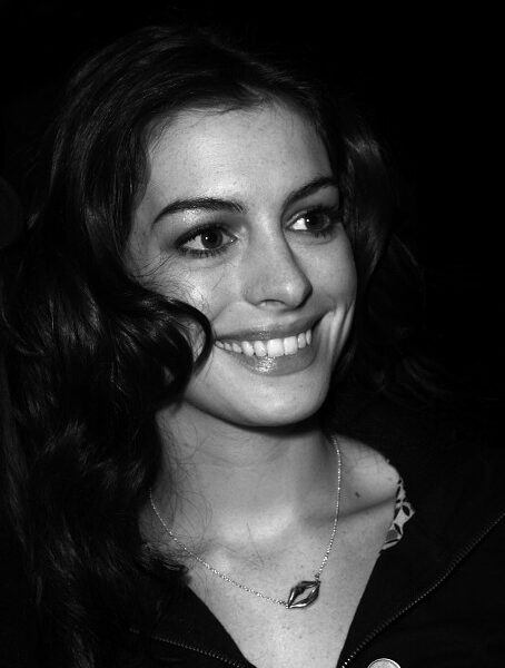 Anne Hathaway (actress).jpg