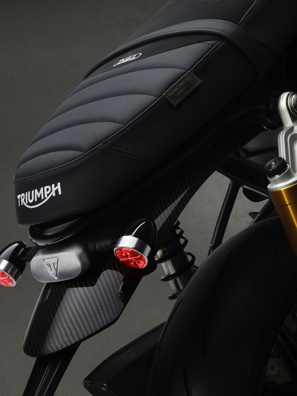 triumph speed twin 1200 tfc 6