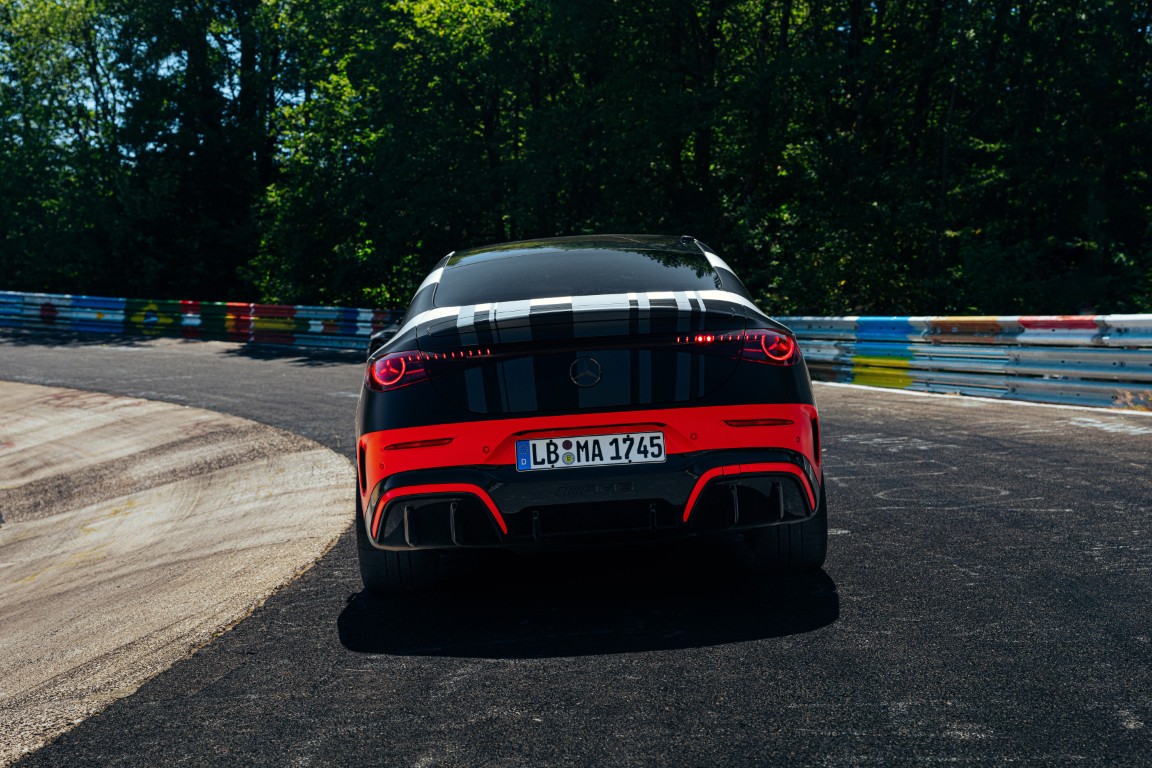 Mercedes AMG CLA 45 Record 005