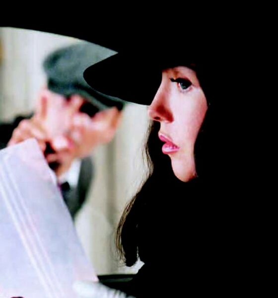 L'actrice Isabelle Adjani dans le film Bon Voyage réalisé par Jean-Paul Rappeneau en 2003