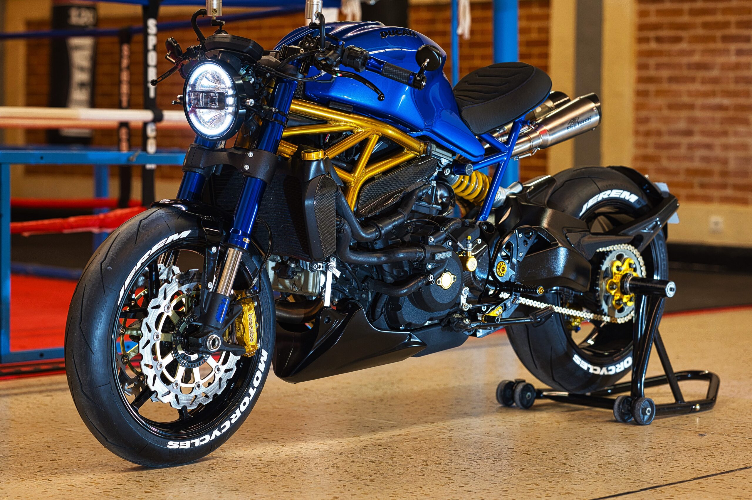 Ducati Monster 821 Icon préparée par l'atelier Jerem Motorcycles