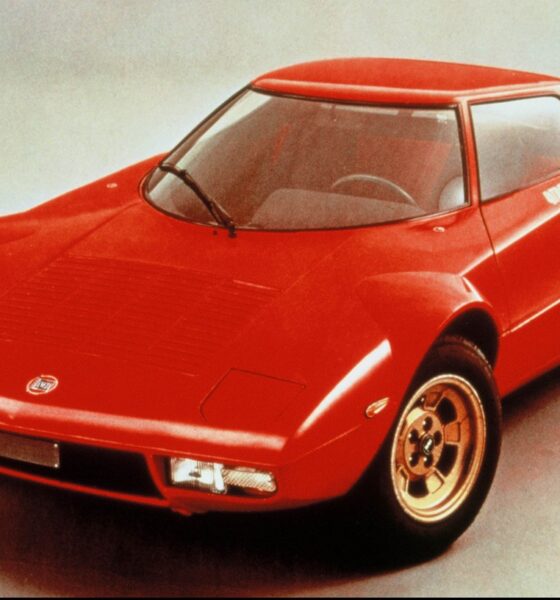 Lancia Stratos Stradale de 1973 couleur rouge