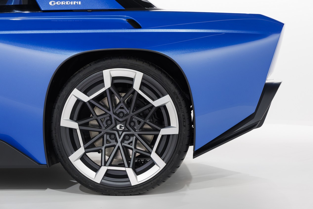renault 8 gordini concept 32