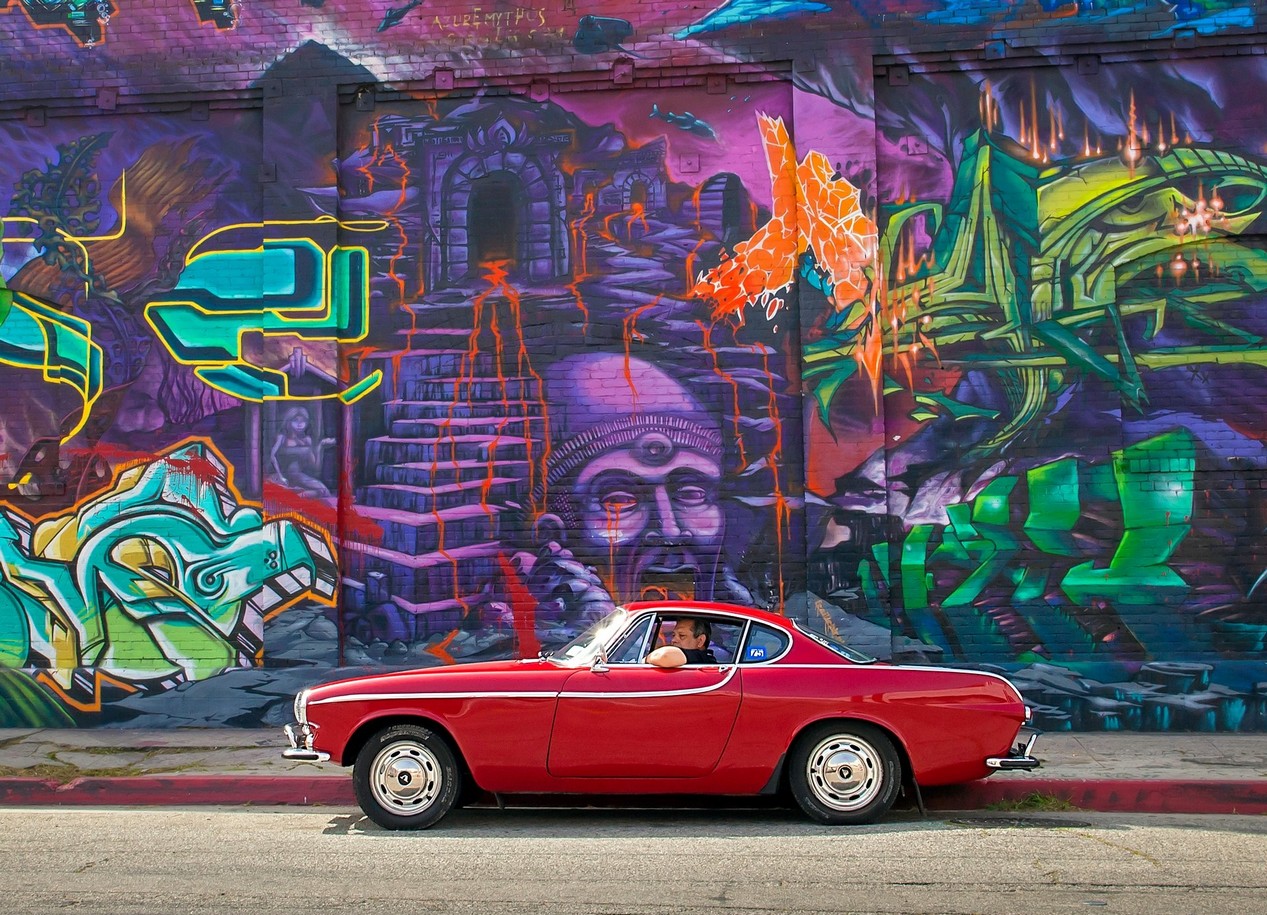 Volvo P1800 rouge de 1966