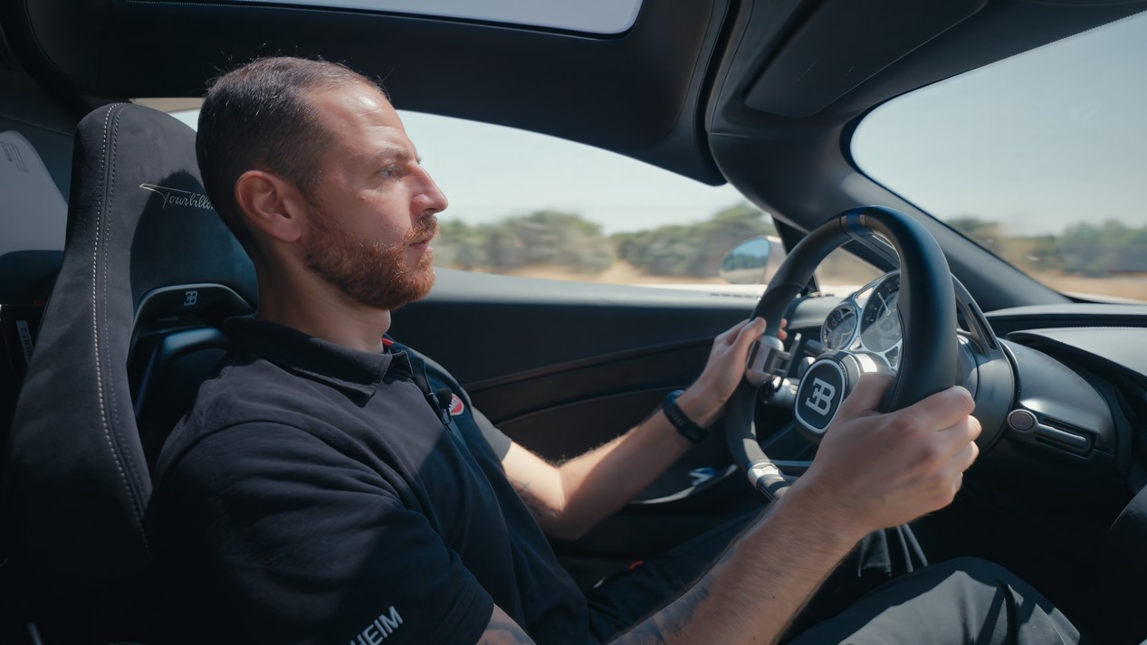 bugatti tourbillon 3