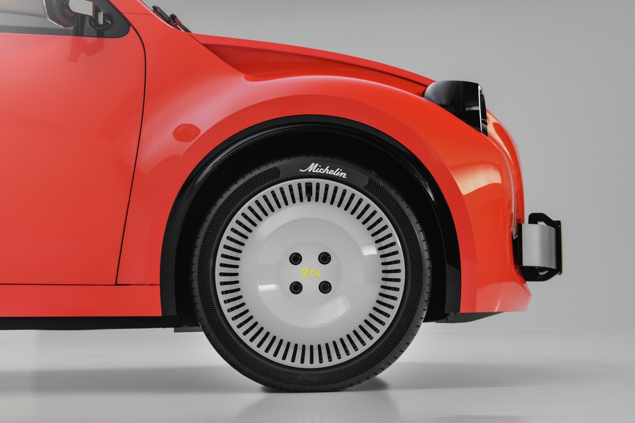 Citroën 2 CV concept 2026 orange