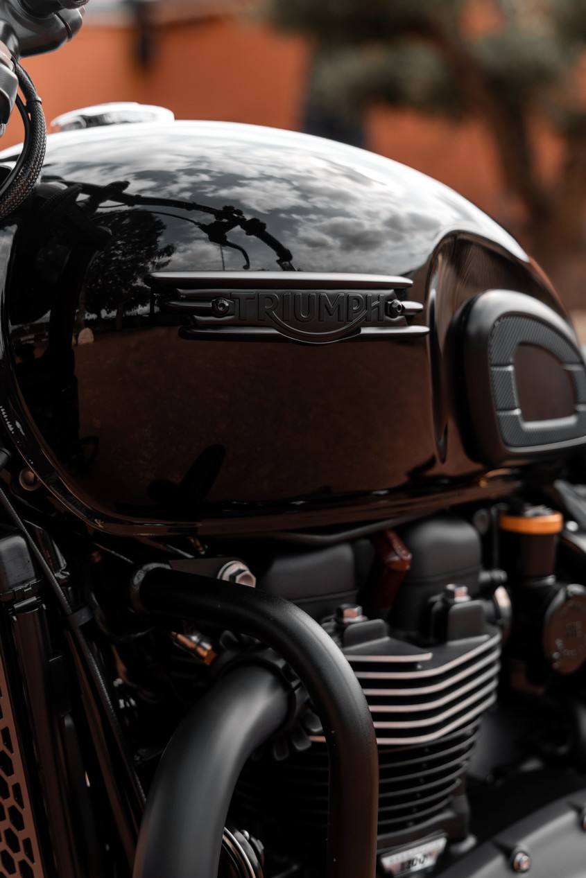 triumph black classic fcr original 1