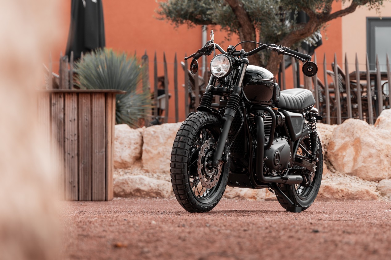 triumph black classic fcr original 6
