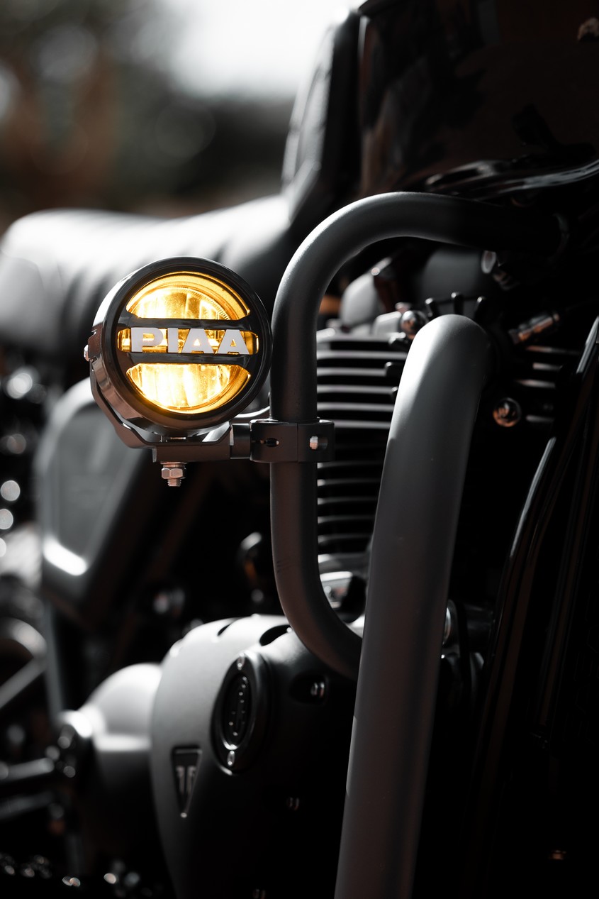 triumph black classic fcr original 8