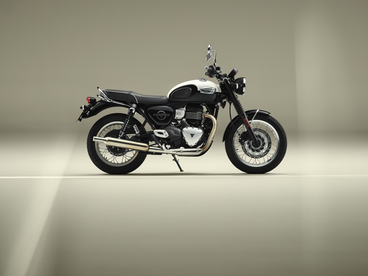 triumph bonneville t 40 blanc gris 2027 1