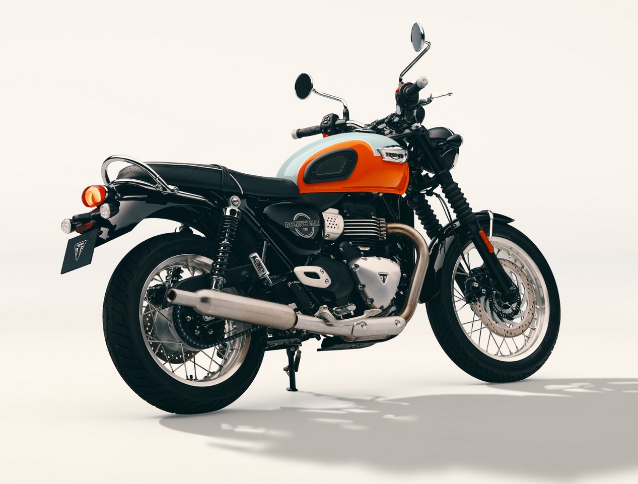 Triumph Bonneville T40 bleue et orange modèle 2027