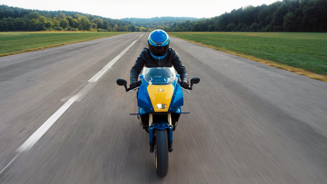 yamaha xsr 900 gp legend blue 2027 7