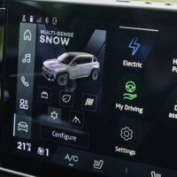 4 E-Tech Electrique intérieur : écran de contrôle 977210001